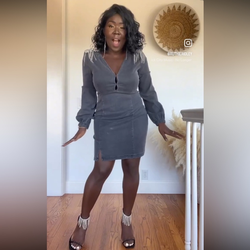 Grey Jean Mini Body con Dress